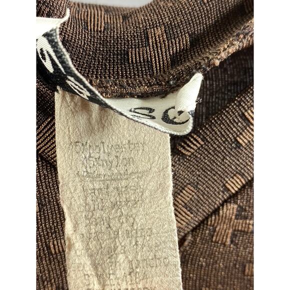 ES SE Women's Brown Cross Print Semi Sheer V-Neck Short Sleeve Top SZ M - Picture 8 of 9